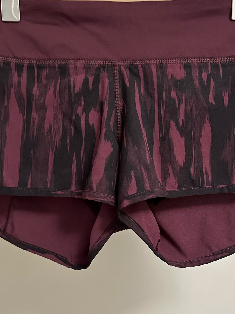 Lululemon Rin: Speed Shorts - Picture 5 of 9